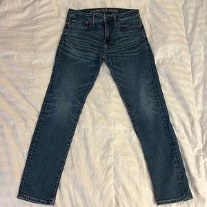 American eagle men’s jeans